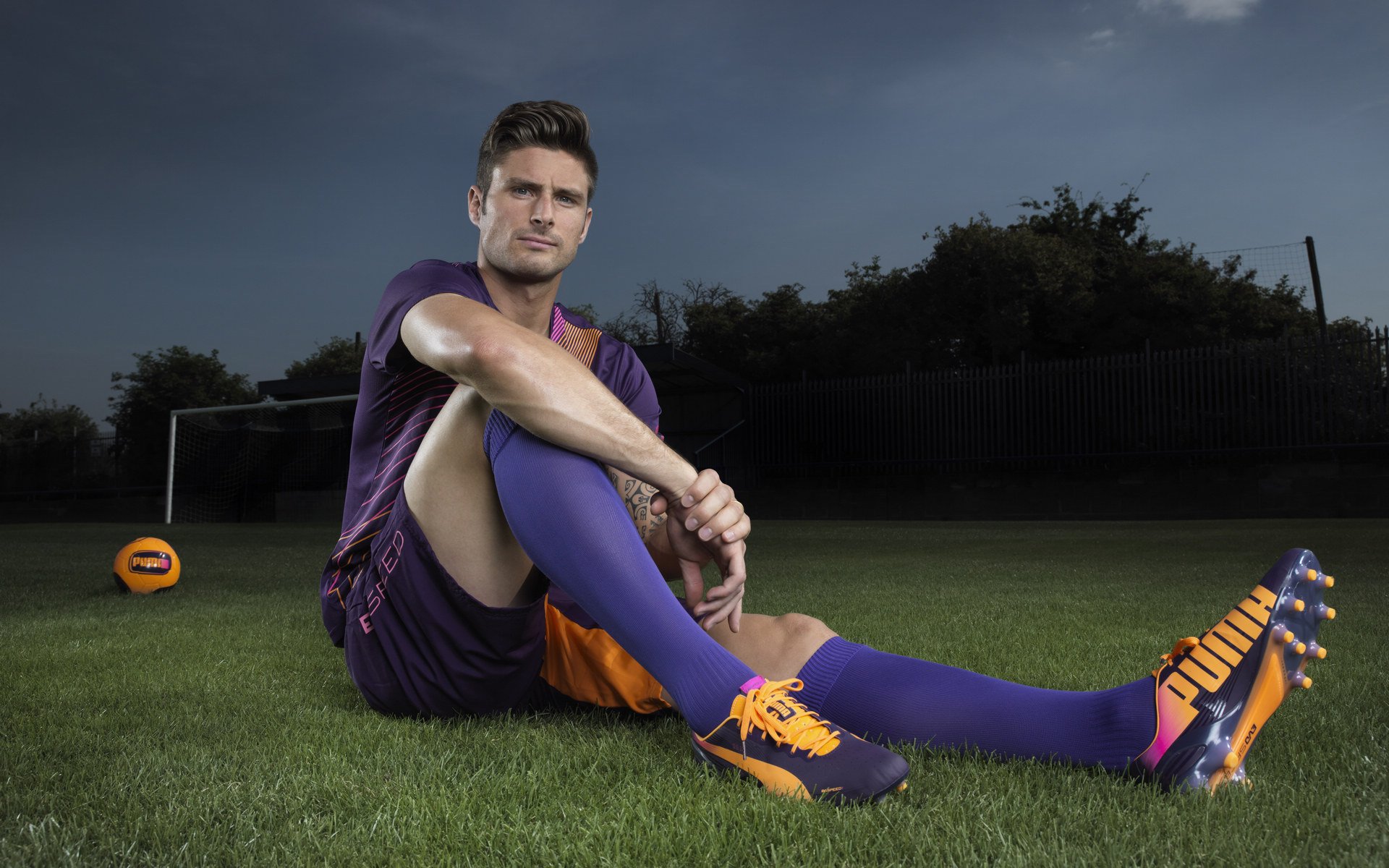 争议:阿莫林当选英超10月最佳主帅,英超十大巨星